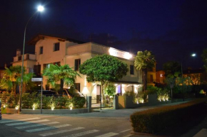 International Rooms & Apartments Sirmione